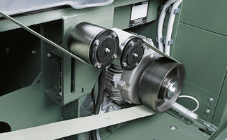 面向全球設(shè)備、廠商客戶提供定制化的高品質(zhì)、高性價(jià)比傳動、輸送產(chǎn)品…